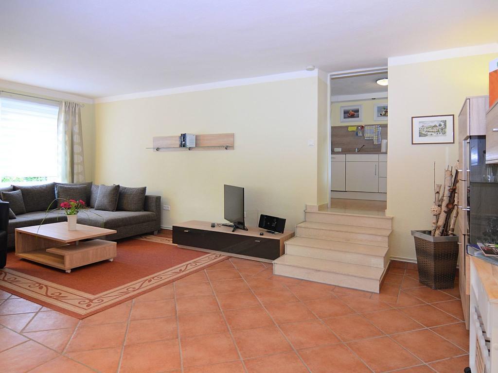 Modern Apartment in Lowensen with Private Terrace Bad Pyrmont Exterior foto